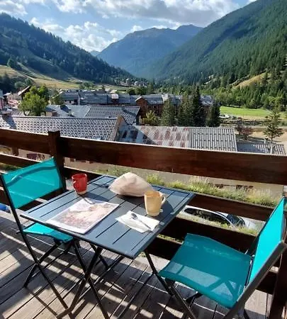 Le Du Queyras Avec Vue Sur La Montagne Apartment